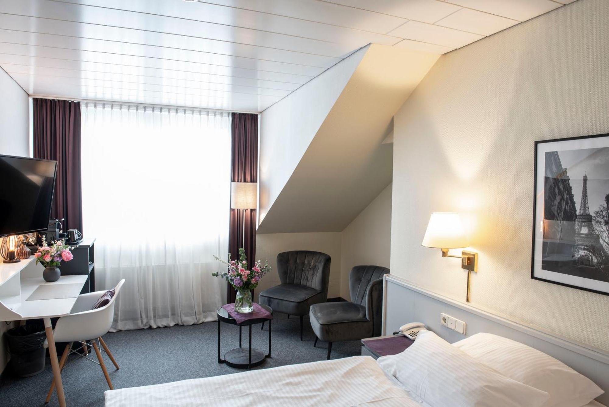 Hotel Alte Post Krefeld Eksteriør billede