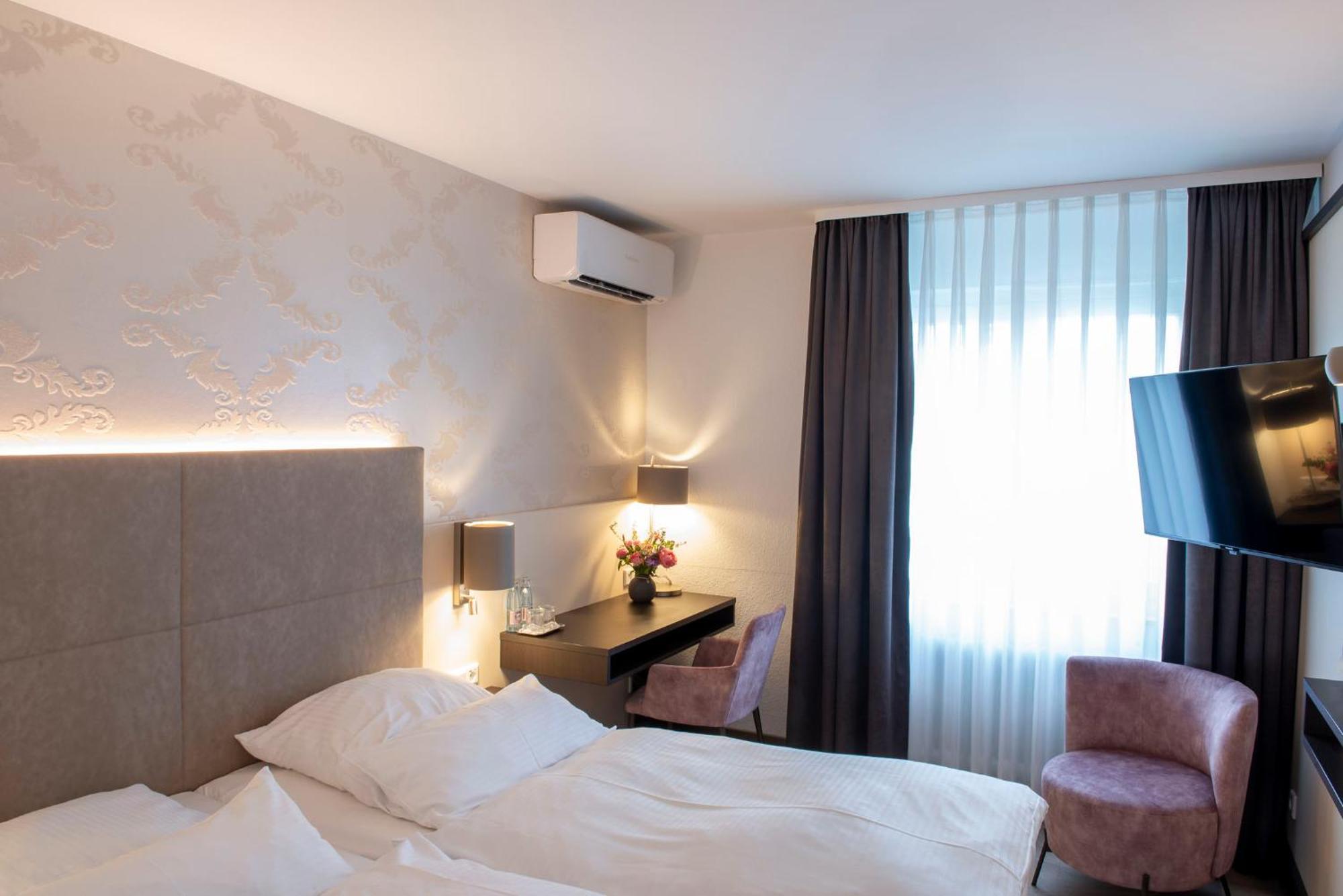 Hotel Alte Post Krefeld Eksteriør billede