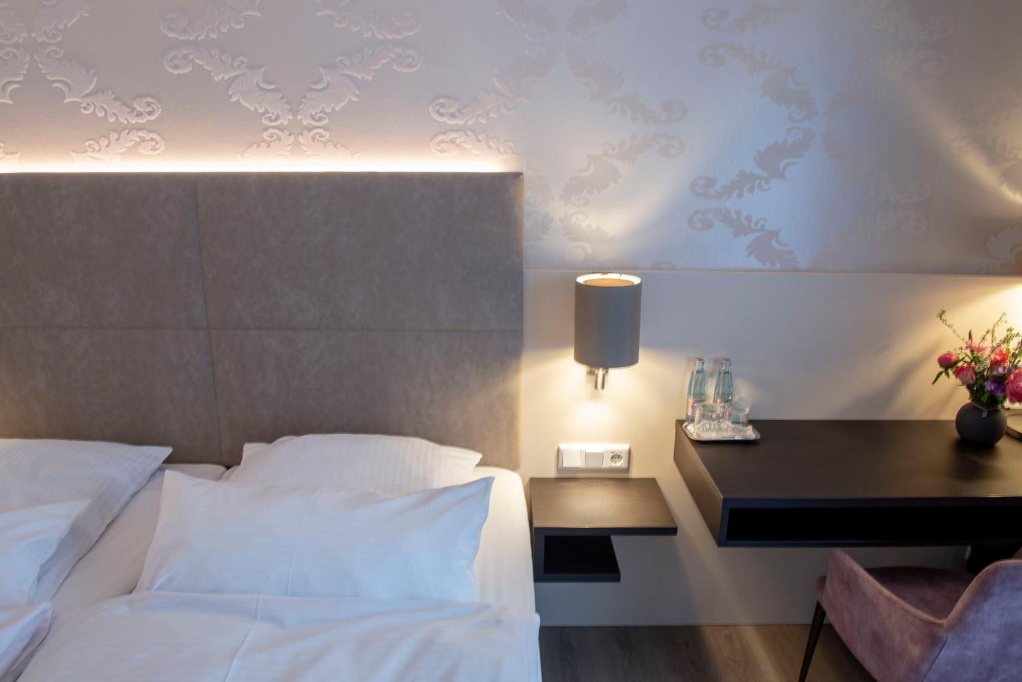 Hotel Alte Post Krefeld Eksteriør billede