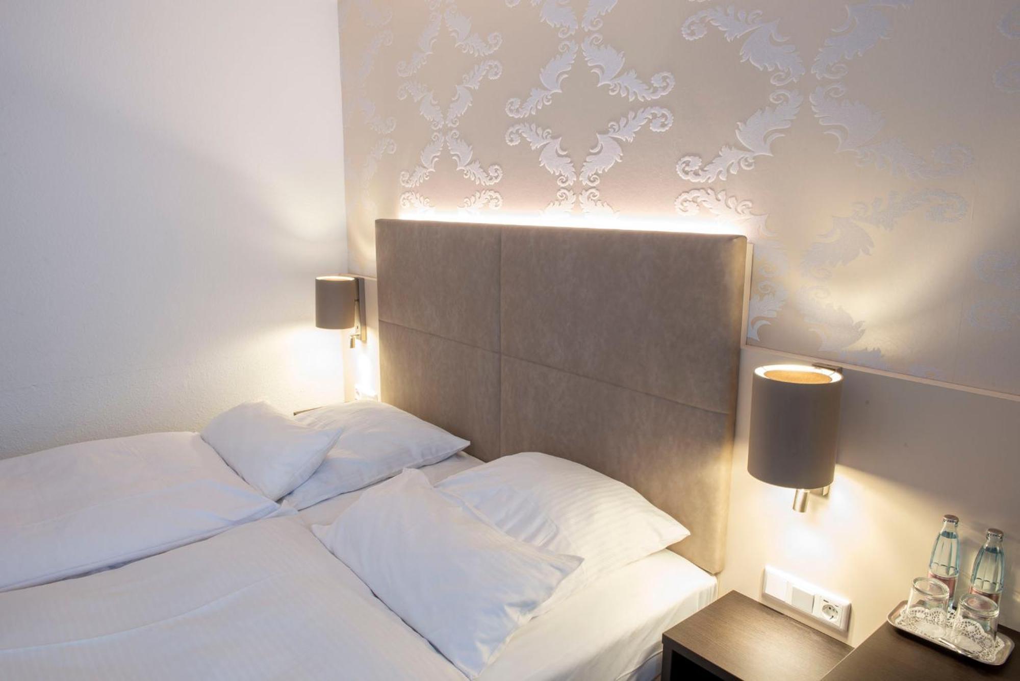 Hotel Alte Post Krefeld Eksteriør billede